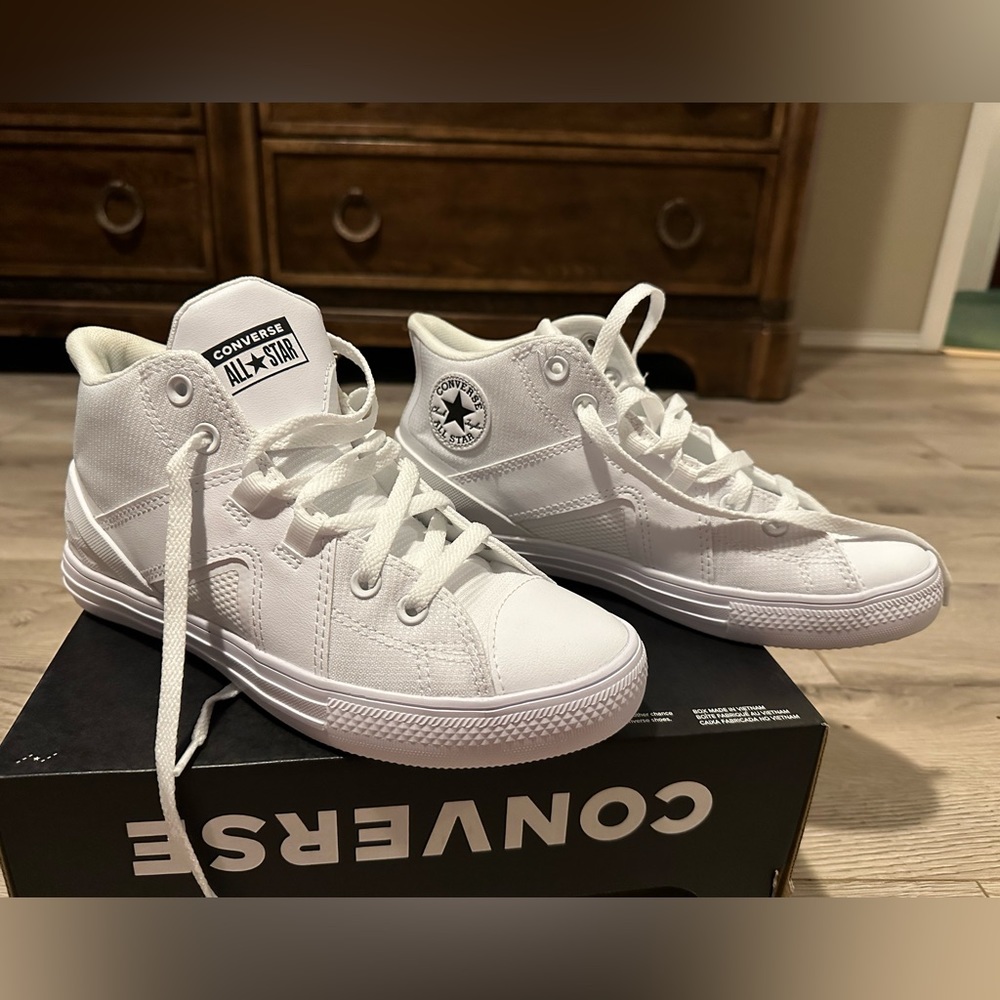 White converse